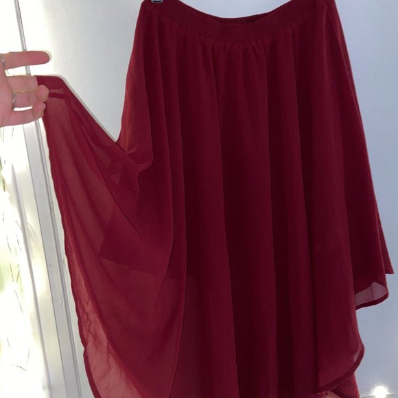 Red Flowy Skirt - Picture 3 of 3